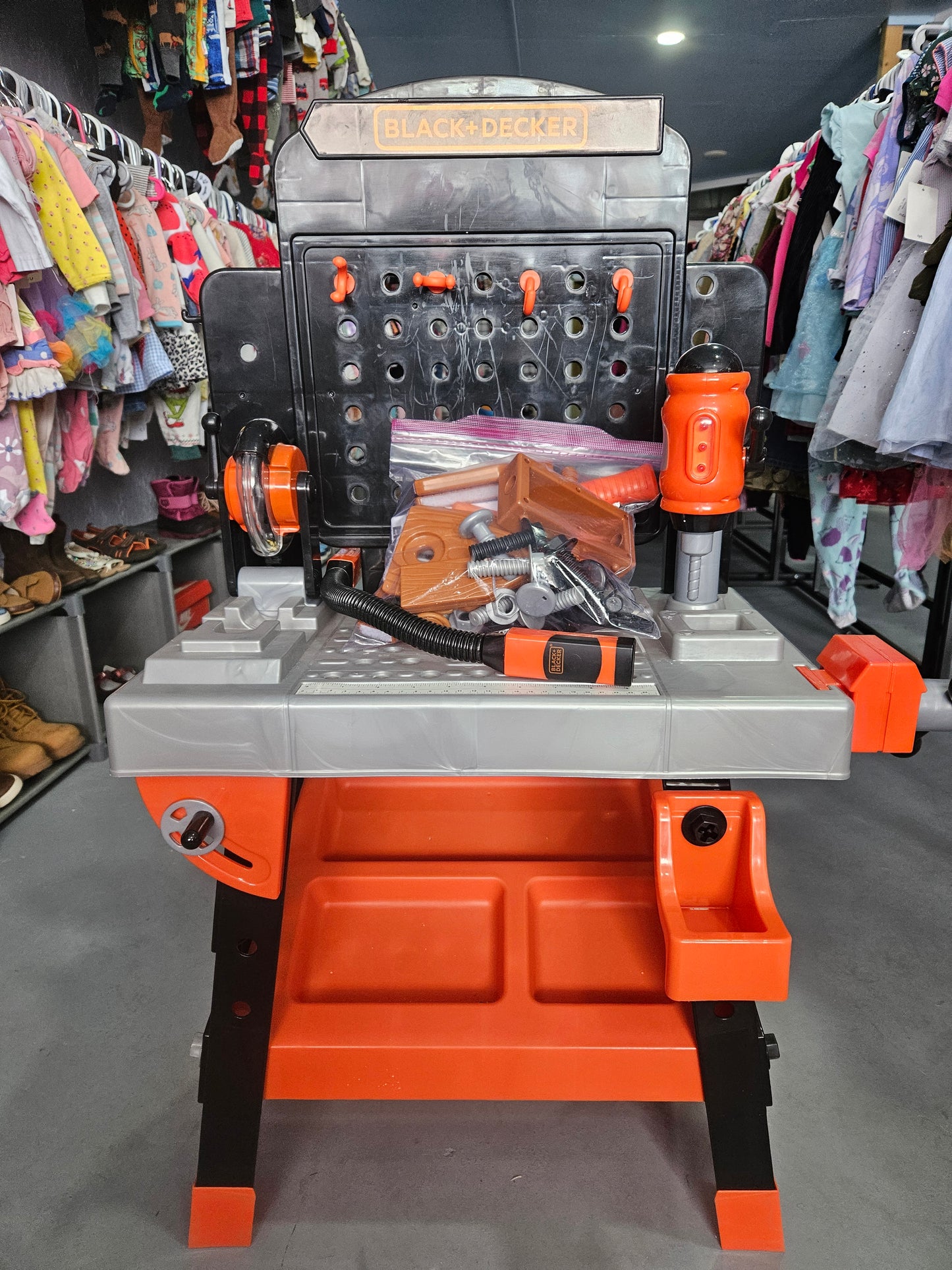 Black And Decker Tool Bench